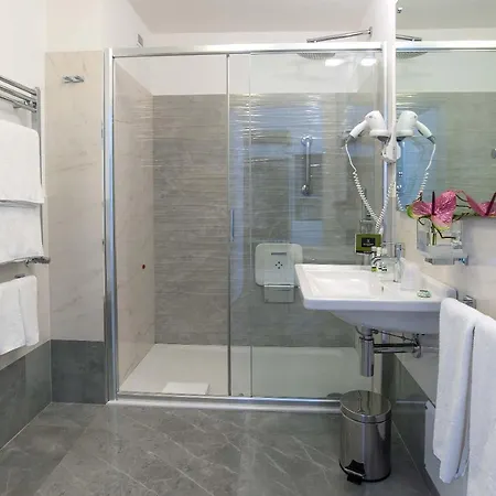 Damaso Ξενοδοχείο 3*